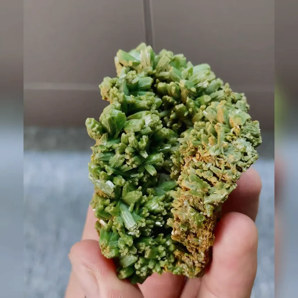 Natural Plumbogummite comes from Guangxi,China 40*70*28MM - image 5