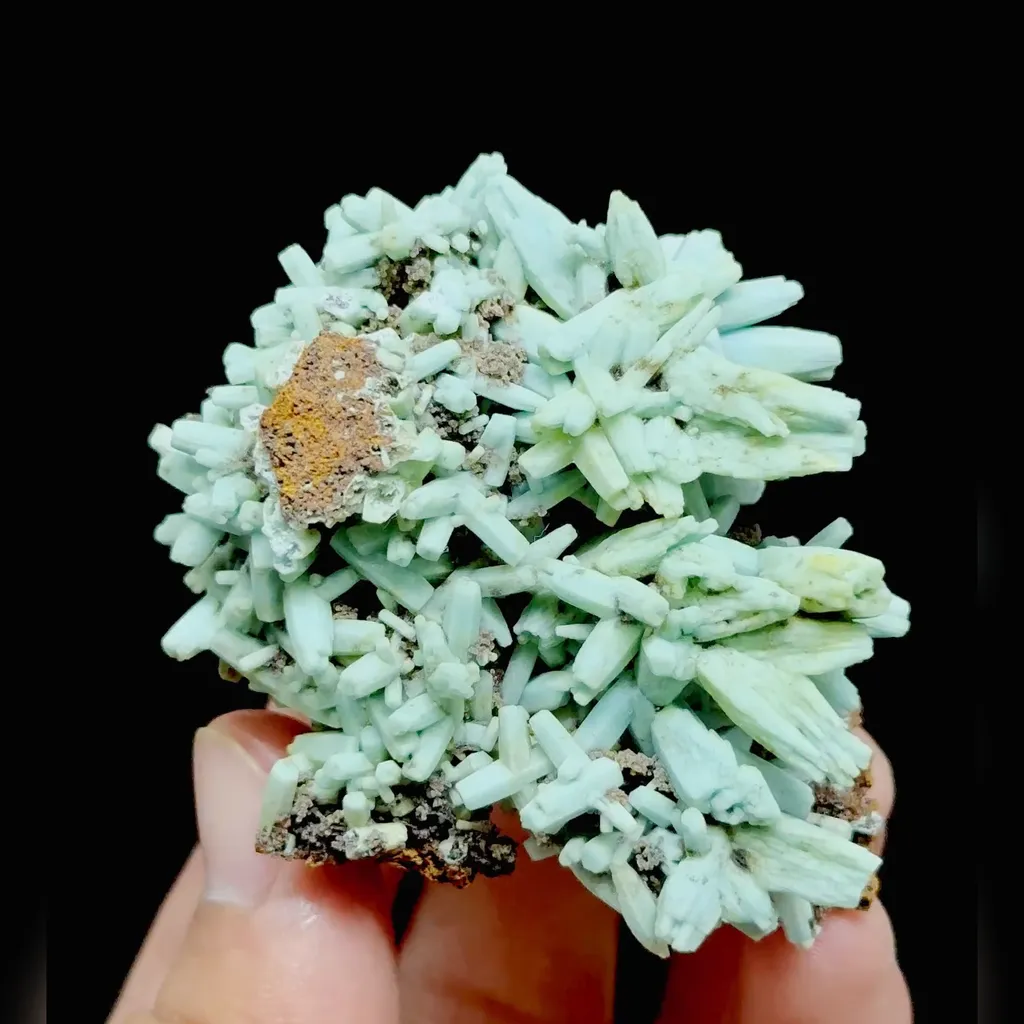 Natural Plumbogummite comes from Guangxi,China 60*55*35MM image