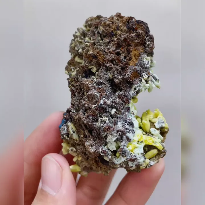 Natural Plumbogummite comes from Guilin,Guangxi 45*70*40MM - image 4