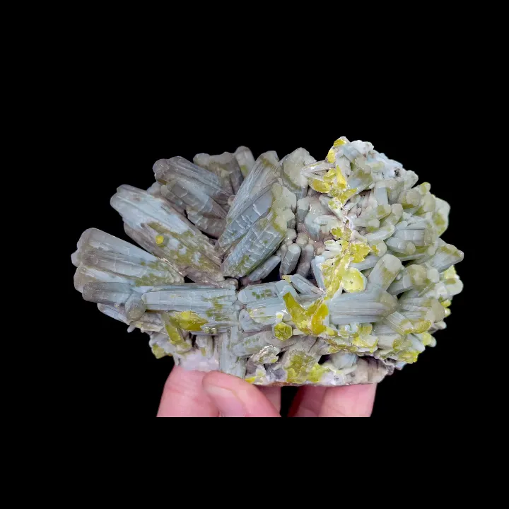 Natural Plumbogummite, Mineral Specimen:Guangxi,China (110*60*75MM) - image 6