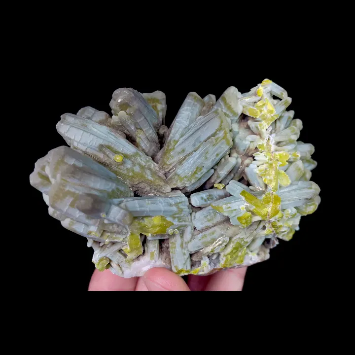 Natural Plumbogummite, Mineral Specimen:Guangxi,China (110*60*75MM) - image 3