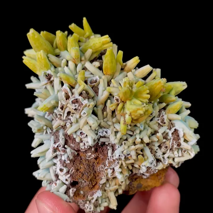Natural Plumbogummite, Mineral Specimen:Guangxi,China (80*70*45MM) - image 3