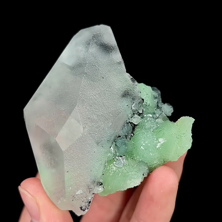 Natural Prehnite and Calcite, Mineral Specimen:Yunnan,China (60*75*35MM) - image 3