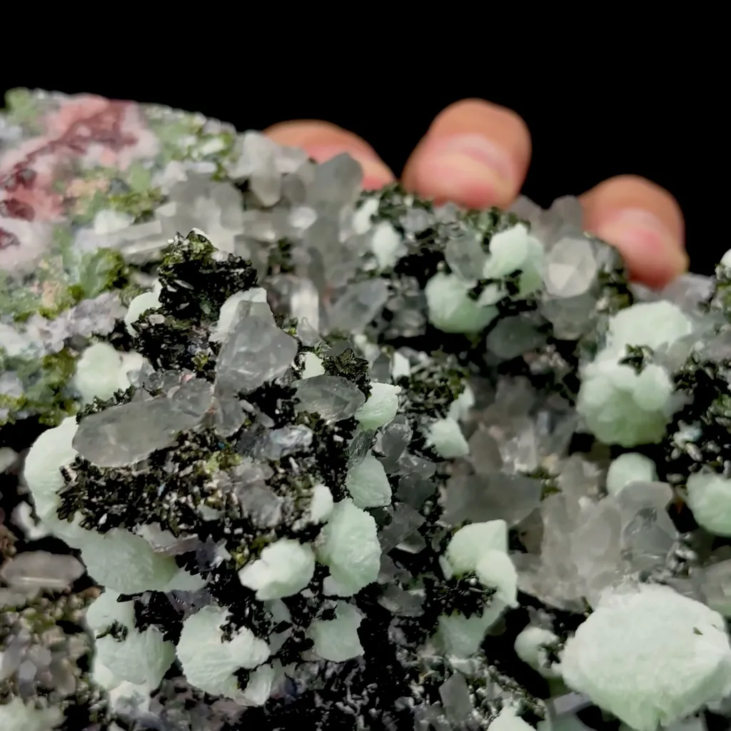 Natural Prehnite and Epidote Mineral Specimen,High Quality Specimen,ZHAOTONG,YUNNAN,CHINA(160*110*100mm) - image 3