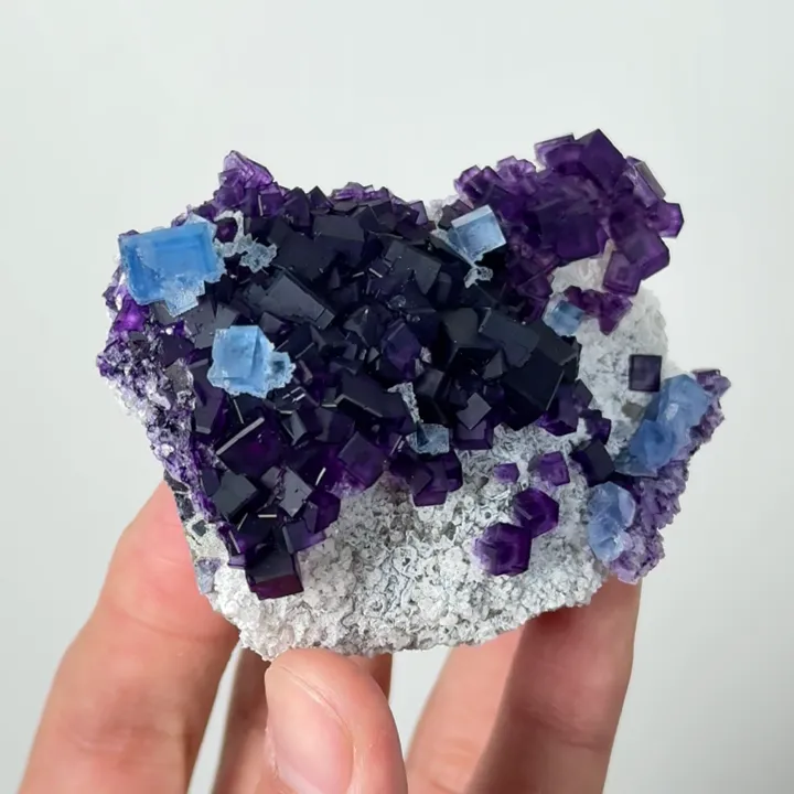 Natural Purple and Blue Cubic Fluorite, Mineral Specimen:Zhejiang,China (85*50*30MM) - image 2