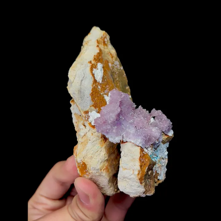 Natural Purple Creedite,Columnar Mineral Specimen:GUIZHOU (65*130*55mm) image