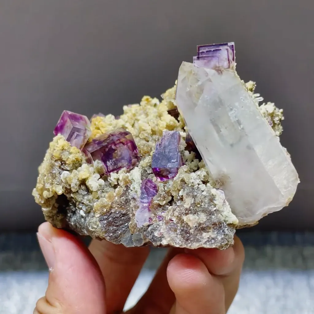 Natural Purple Cubes with Quartz and Mica symbiosis comes from Yaogaoxian,Hunan 90*65*50MM image