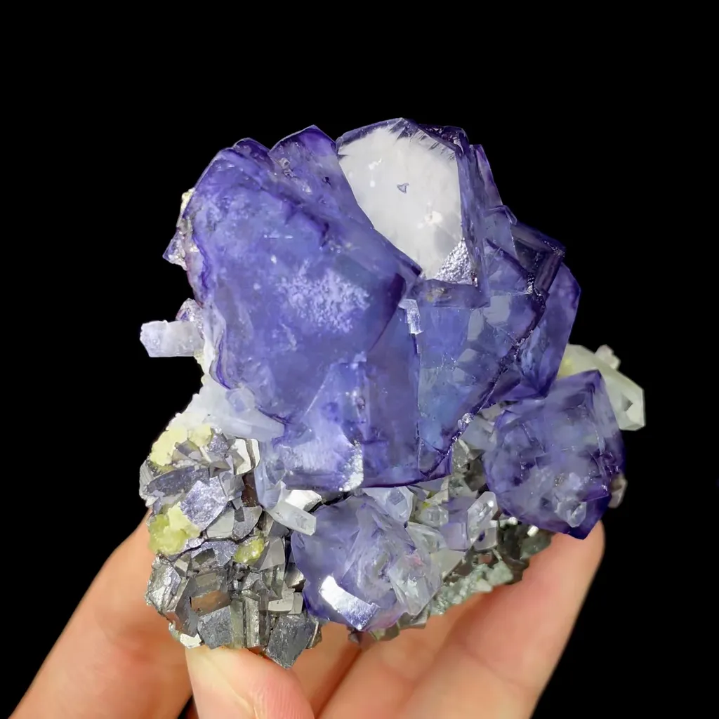 Natural Purple Cubic Fluorite and Arsenopyrite and Quartz Symbiosis comes from Yaogangxian,Hunan 70*25*60MM - image 2