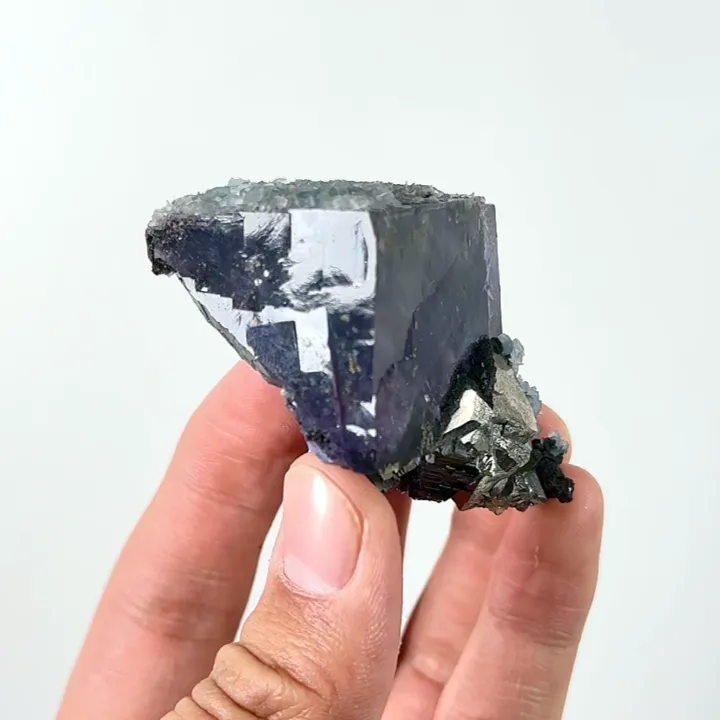 Natural Purple Cubic Fluorite and Arsenopyrite, Mineral Specimen:Yaogangxian,Hunan (45*40*30MM) - image 4