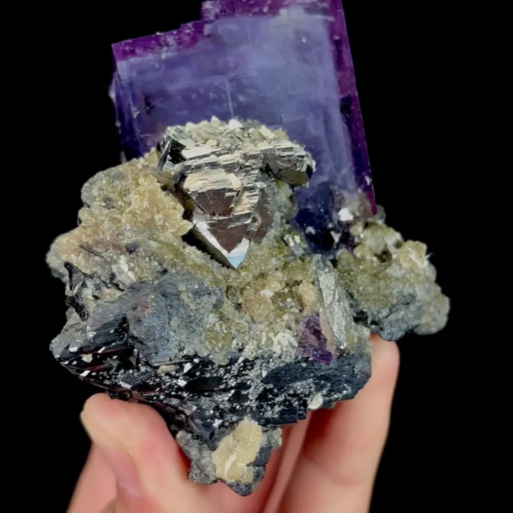 Natural Purple Cubic Fluorite and Arsenopyrite, Mineral Specimen:Yaogangxian,Hunan (60*55*80MM) image