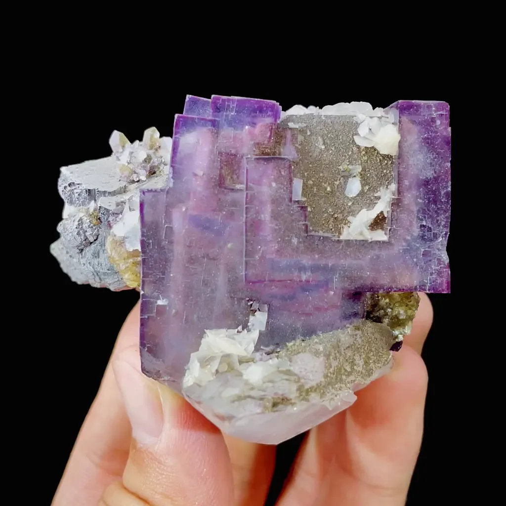 Natural Purple Cubic Fluorite and Calcite and Arsenopyrite Symbiosis comes from Yaogangxian,Hunan 50*50*65MM image