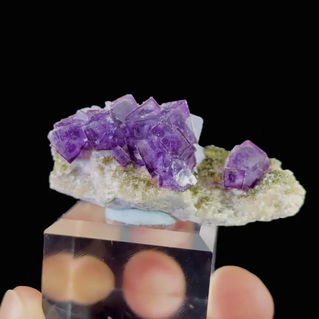 Natural Purple Cubic Fluorite and Calcite comes from Yaogangxian,Hunan 45*15*20MM - image 2