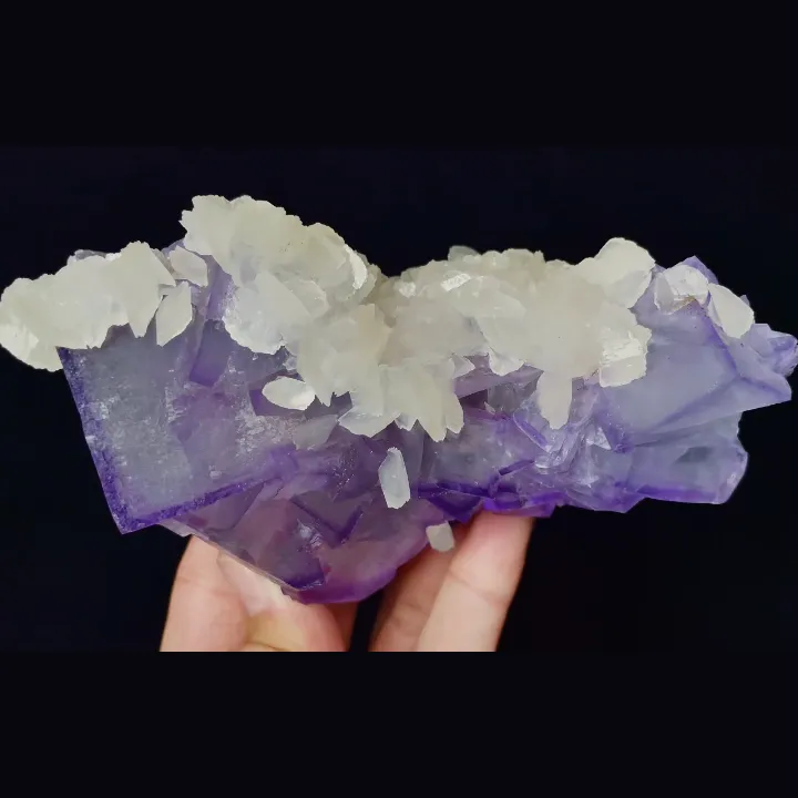 Natural Purple Cubic Fluorite and Calcite, Mineral Specimen:Xianghualing,Hunan （130*80*60MM） image