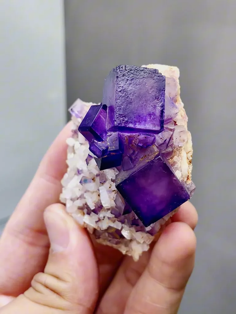 Natural Purple Cubic Fluorite and Dolomite coexist comes from Xinjiang 65*45*35MM - image 4