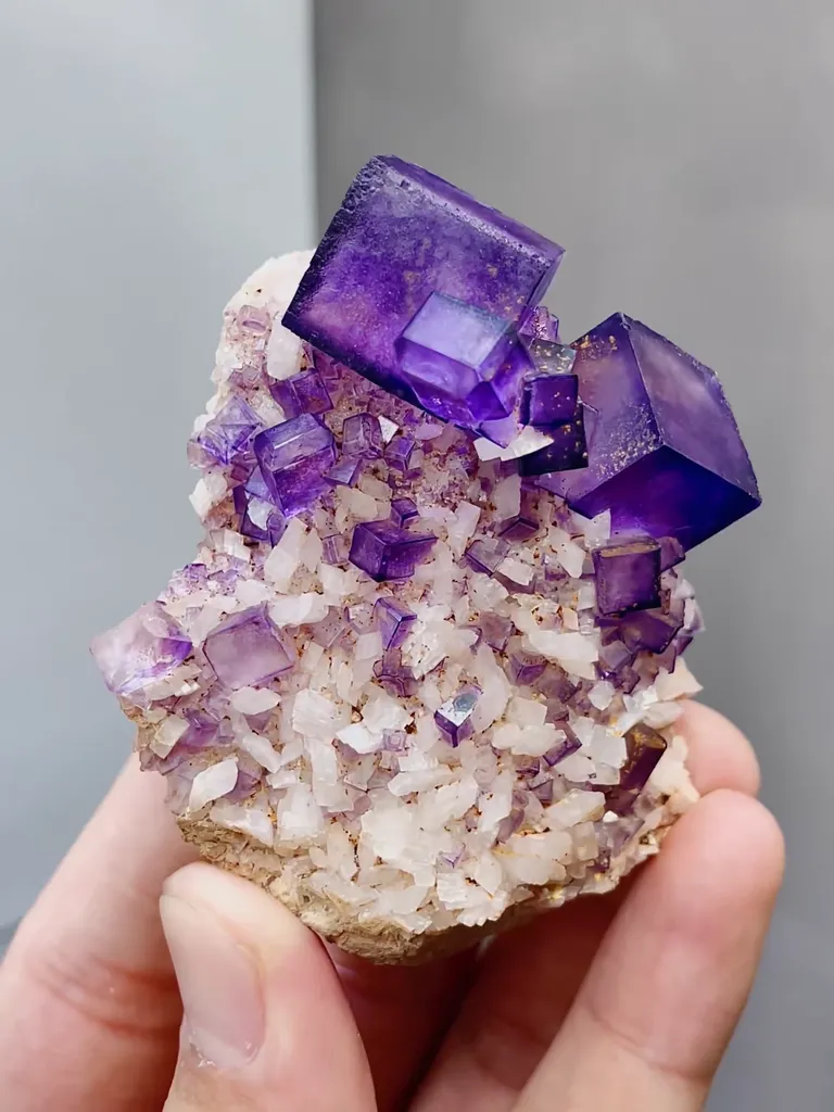 Natural Purple Cubic Fluorite and Dolomite coexist comes from Xinjiang 65*45*35MM - image 2