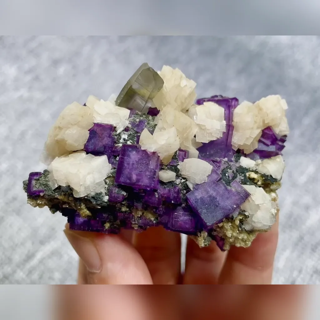 Natural Purple Cubic Fluorite and Dolomite Symbiosis Inner Mongolia,China 65*40*35MM - image 7