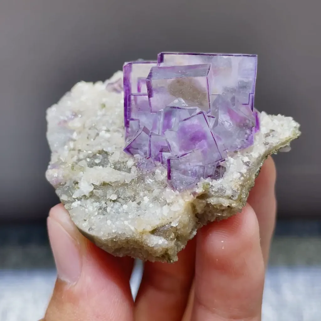 Natural Purple Cubic Fluorite and Mica Symbiosis comes from Yaogangxian,Hunan 55*50*30MM image