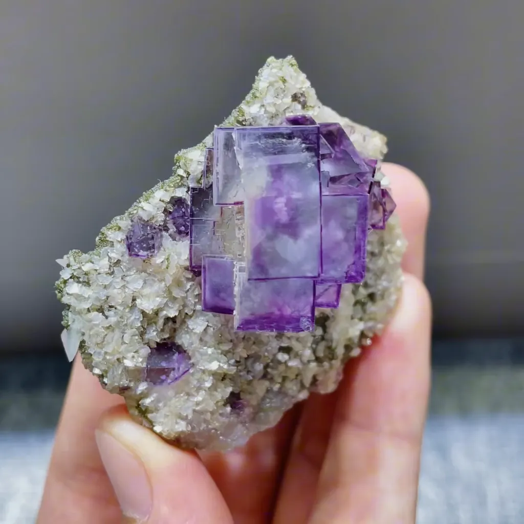 Natural Purple Cubic Fluorite and Mica Symbiosis comes from Yaogangxian,Hunan 55*50*30MM - image 2