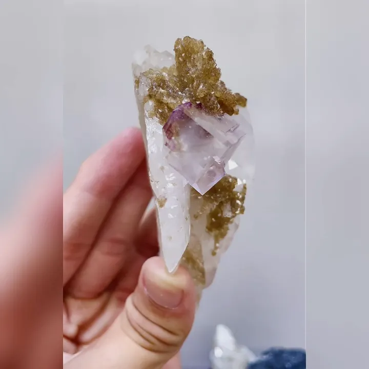 Natural Purple Cubic Fluorite and Quartz and Mica Symbiosis comes from Yaogangxian,Hunan 55*100*35MM - image 3