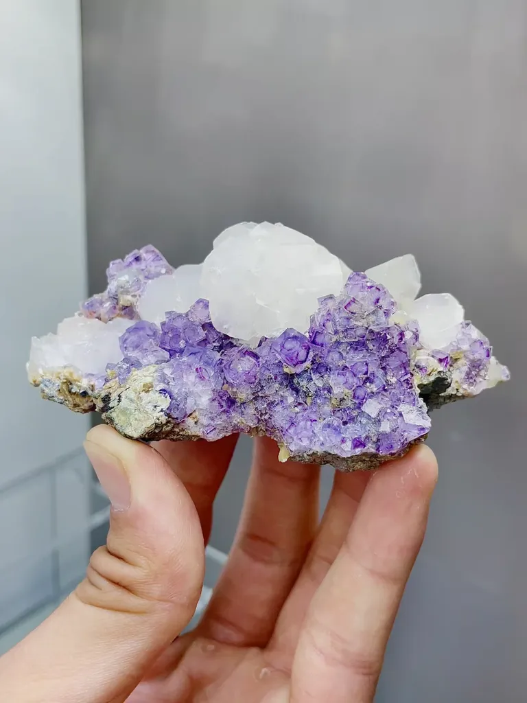 Natural Purple Cubic Fluorite and Quartz coexist comes from Yaogangxian,Hunan 100*35*45MM - image 2