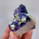 Natural Purple Cubic Fluorite and Quartz, Mineral Specimen: Yaogangxian,Hunan (35*50*35MM) - image 3
