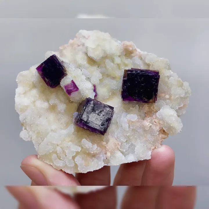 Natural Purple Cubic Fluorite and Quartz, Mineral Specimen:Anhui,China (80*75*25MM) image