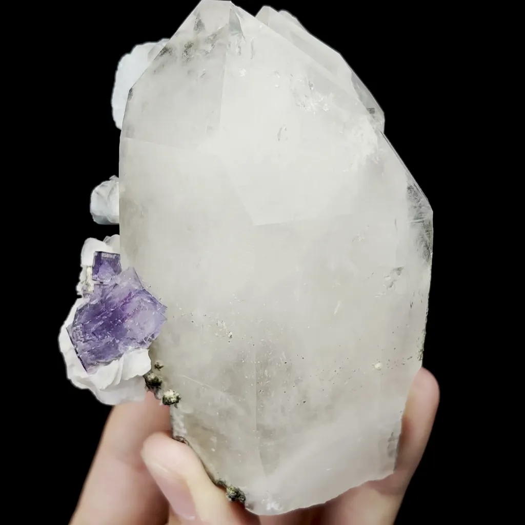 Natural Purple Cubic Fluorite and Quartz Mineral Specimen,High Quality Specimen,YAO GANG XIAN,HUNAN,CHINA(65*45*90mm) - image 5