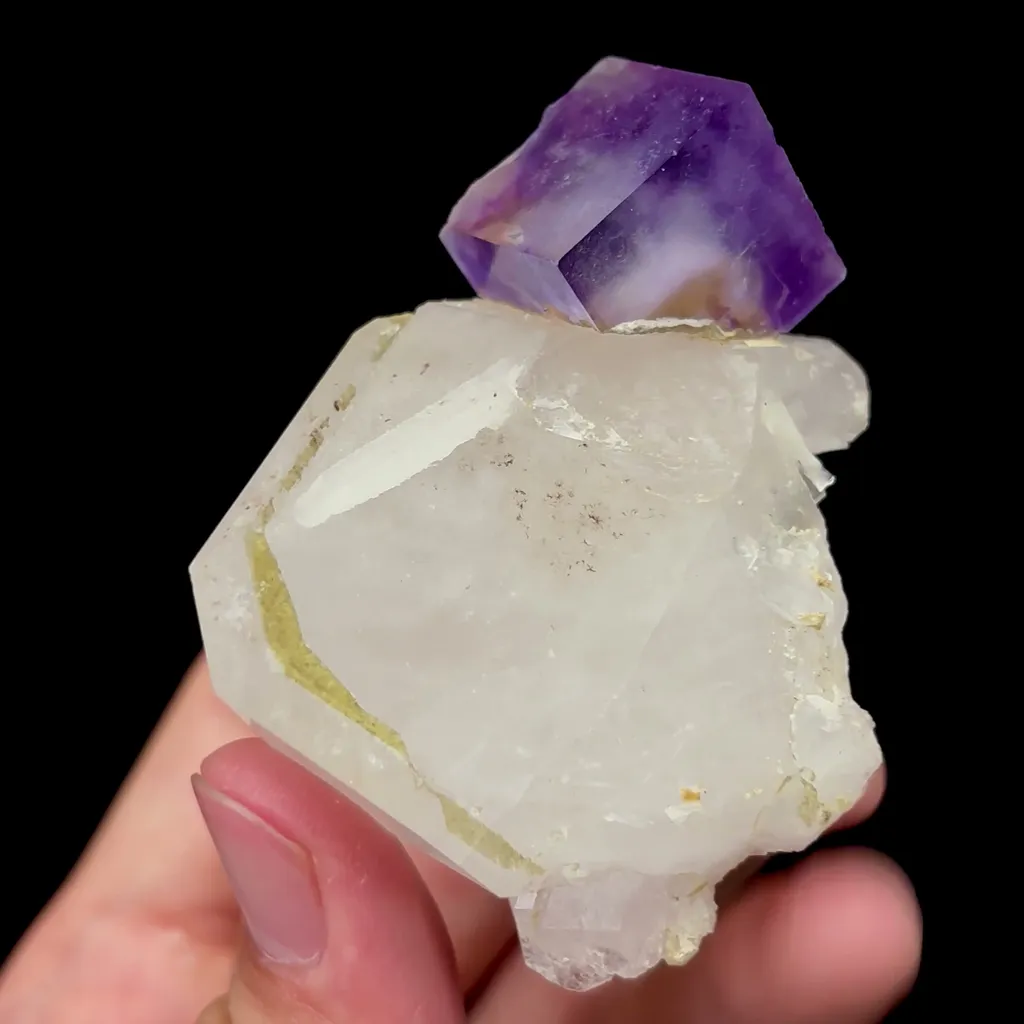 Natural Purple Cubic Fluorite and Quartz Mineral Specimen,High Quality Specimen,YAO GANG XIAN,HUNAN,CHINA(65*60*40mm) - image 2