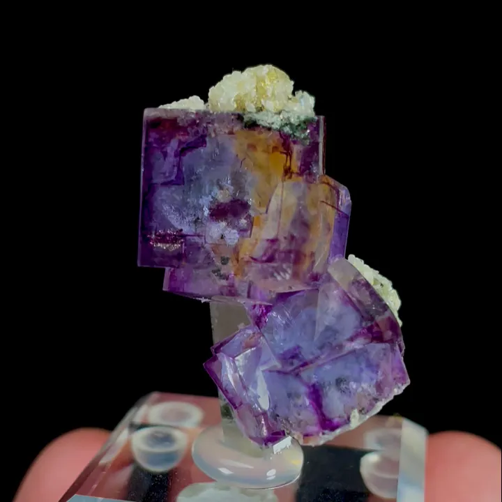 Natural Purple Cubic Fluorite and Quartz, Mineral Specimen:Yaogangxian,Hunan (20*25*20MM) - image 5