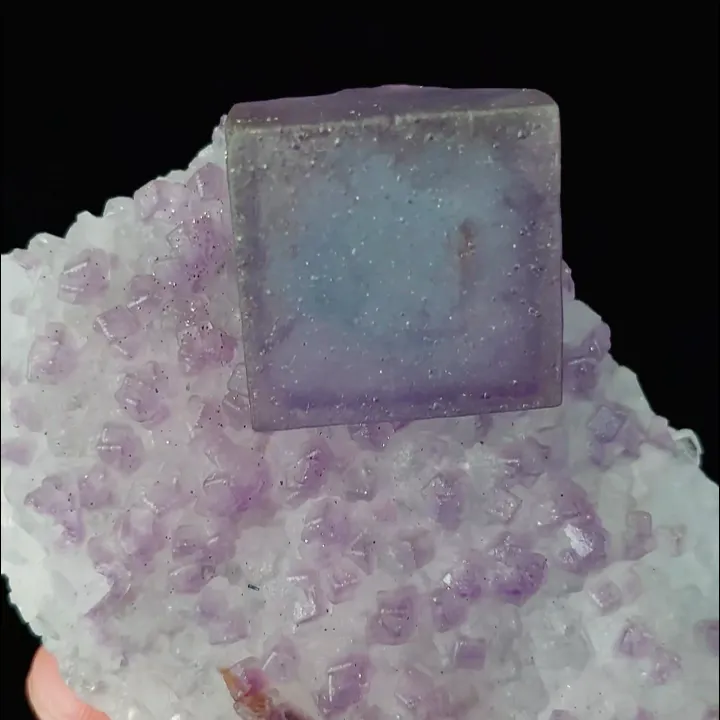 Natural Purple Cubic Fluorite and Quartz, Mineral Specimen:Yaogangxian,Hunan (60*50*35MM) - image 3
