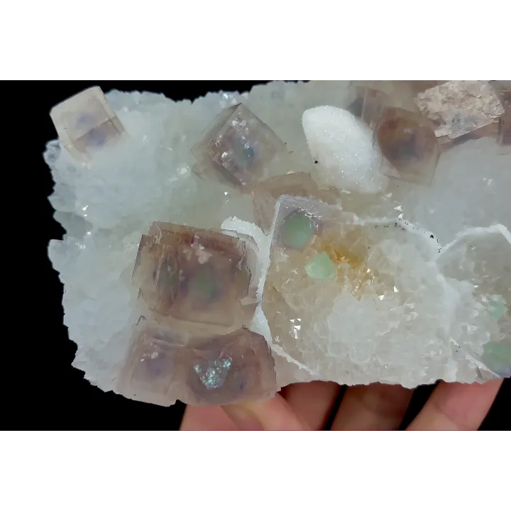 Natural Purple Cubic Fluorite and Quartz, Mineral Specimen:Zhejiang,China (140*90*40MM) - image 3