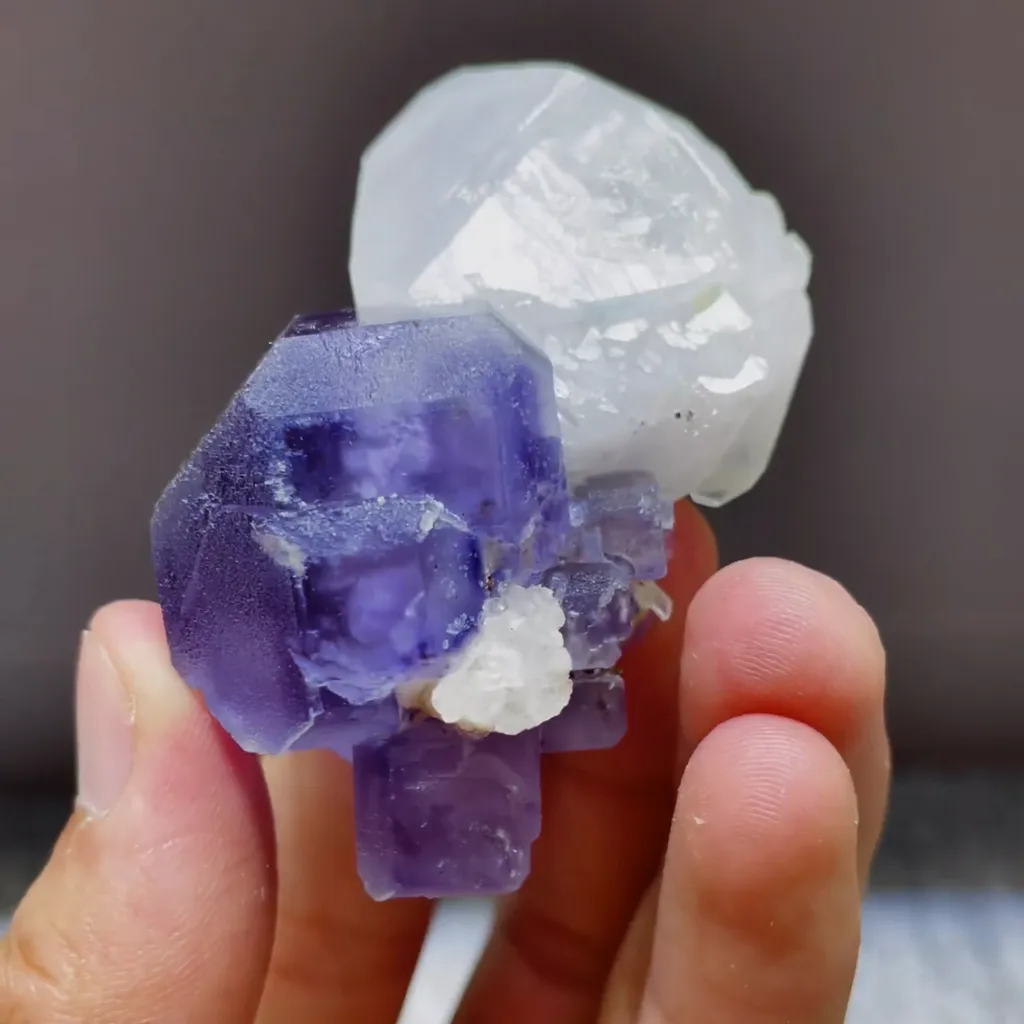 Natural Purple Cubic Fluorite and Quartz Symbiosis comes from Shizhuyuan,Chenzhou 50*65*50MM image