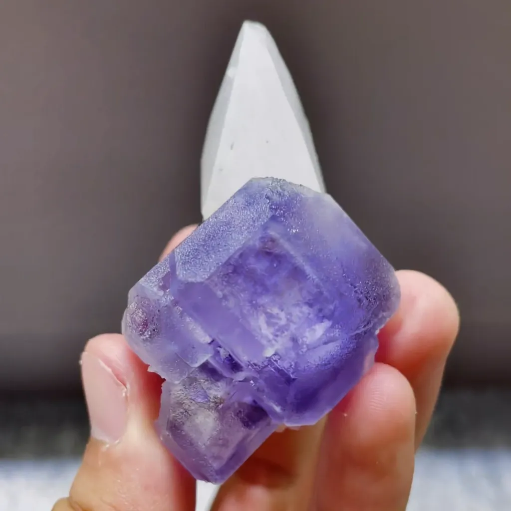 Natural Purple Cubic Fluorite and Quartz Symbiosis comes from Shizhuyuan,Chenzhou 50*65*50MM - image 2