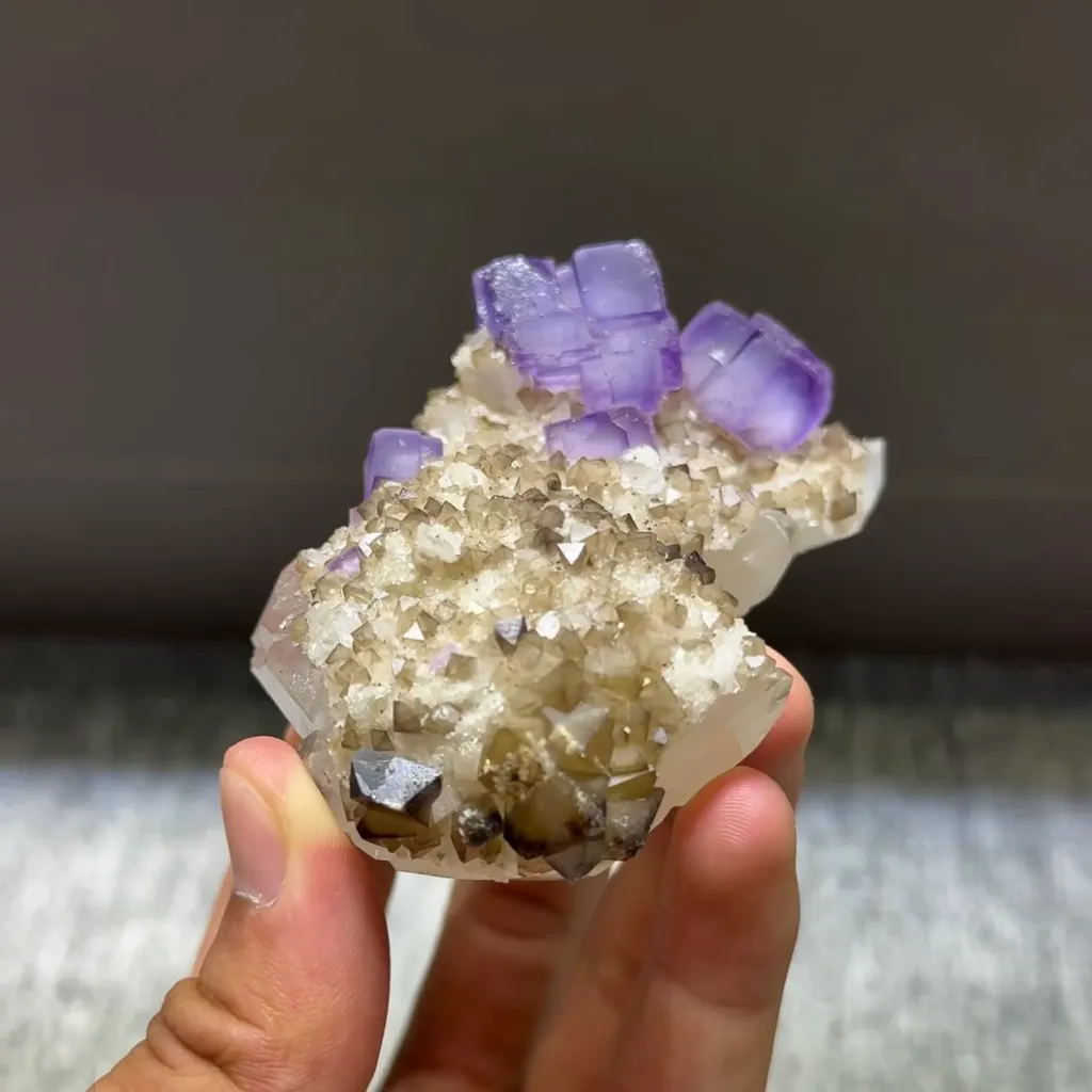 Natural Purple Cubic Fluorite and Quartz Symbiosis comes from  Yaogangxian,China 90*60*30MM - image 3