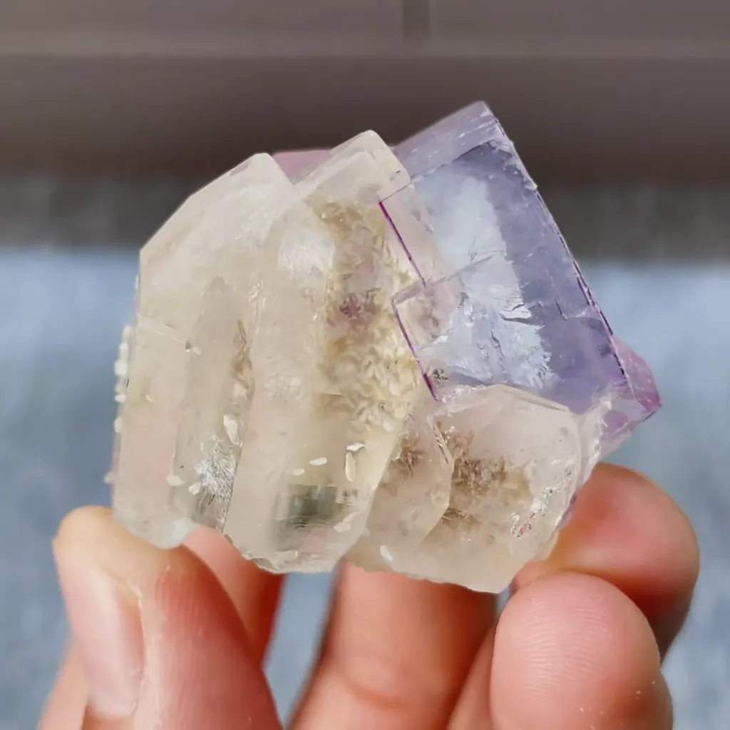 Natural Purple Cubic Fluorite and Quartz Symbiosis comes from Yaogangxian,Hunan 40*35*25MM - image 2