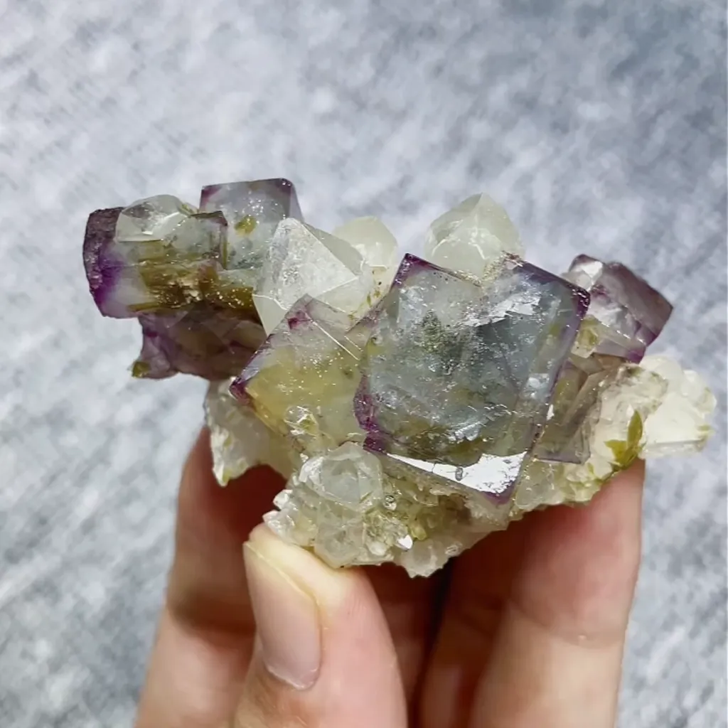 Natural Purple Cubic Fluorite and Quartz Symbiosis comes from Yaogangxian,Hunan 65*35*35MM - image 7