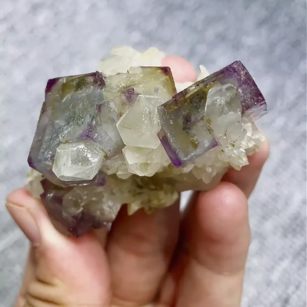 Natural Purple Cubic Fluorite and Quartz Symbiosis comes from Yaogangxian,Hunan 65*35*35MM - image 3