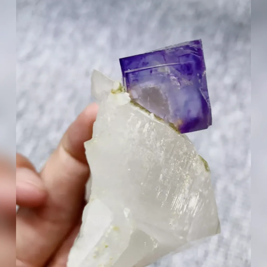 Natural Purple Cubic Fluorite and Quartz Symbiosis comes from Yaogangxian,Hunan 65*60*40MM - image 3