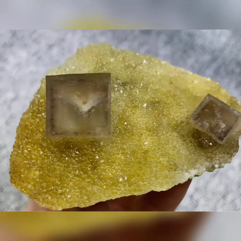 Natural Purple Cubic Fluorite and Quartz Symbiosis comes from Zhejiang,China 85*60*30MM - image 3