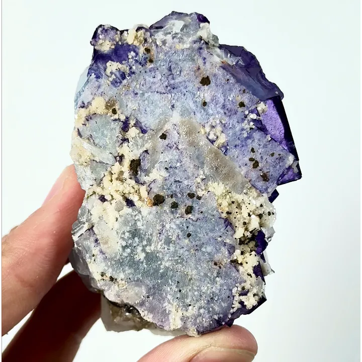 Natural Purple Cubic Fluorite and Quartz Tower, Mineral Specimen:Yaogangxian,Hunan (45*65*35MM) - image 2