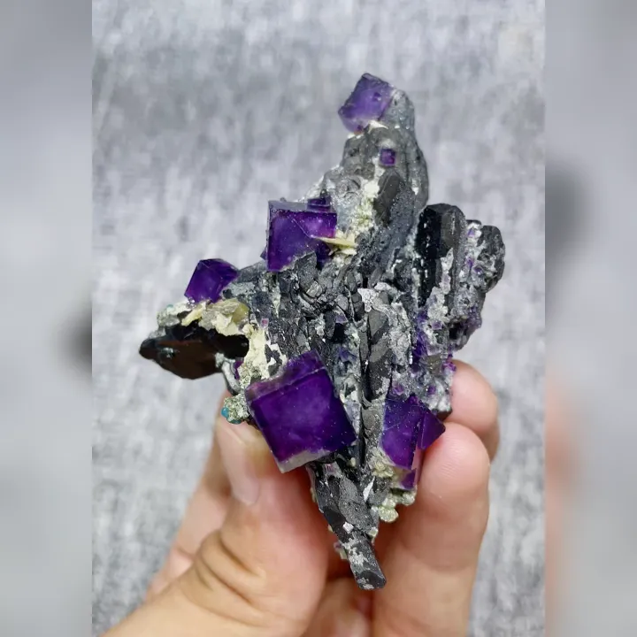 Natural Purple Cubic Fluorite & Black Wolframite, Mineral Specimen: Yaogangxian,Hunan (45*75*35mm) - image 5