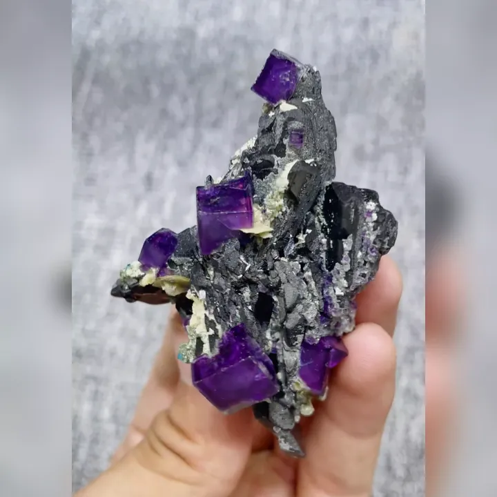 Natural Purple Cubic Fluorite & Black Wolframite, Mineral Specimen: Yaogangxian,Hunan (45*75*35mm) image