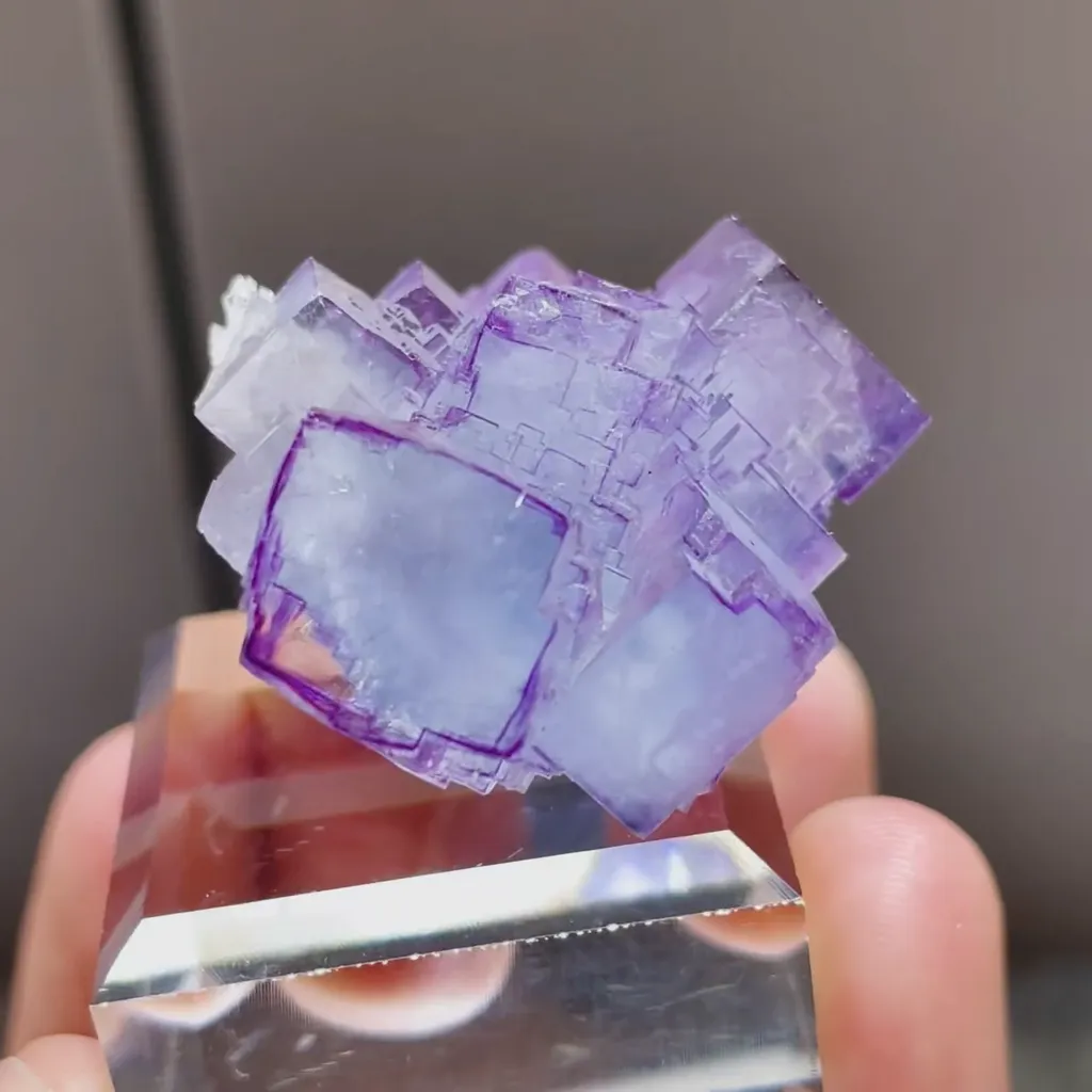 Natural Purple Cubic Fluorite comes from Yaogangxian,Hunan 35*20*30MM - image 2