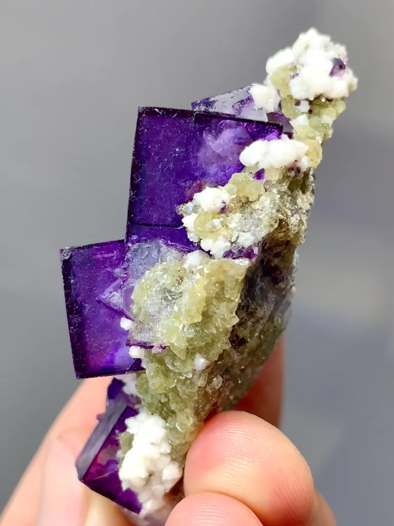 Natural Purple Cubic Fluorite comes from Yaogangxian,Hunan 55*20*20MM - image 4