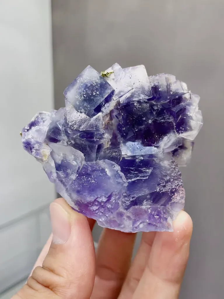 Natural Purple Cubic Fluorite comes from Yaogangxian,Hunan 65*45*55MM - image 5