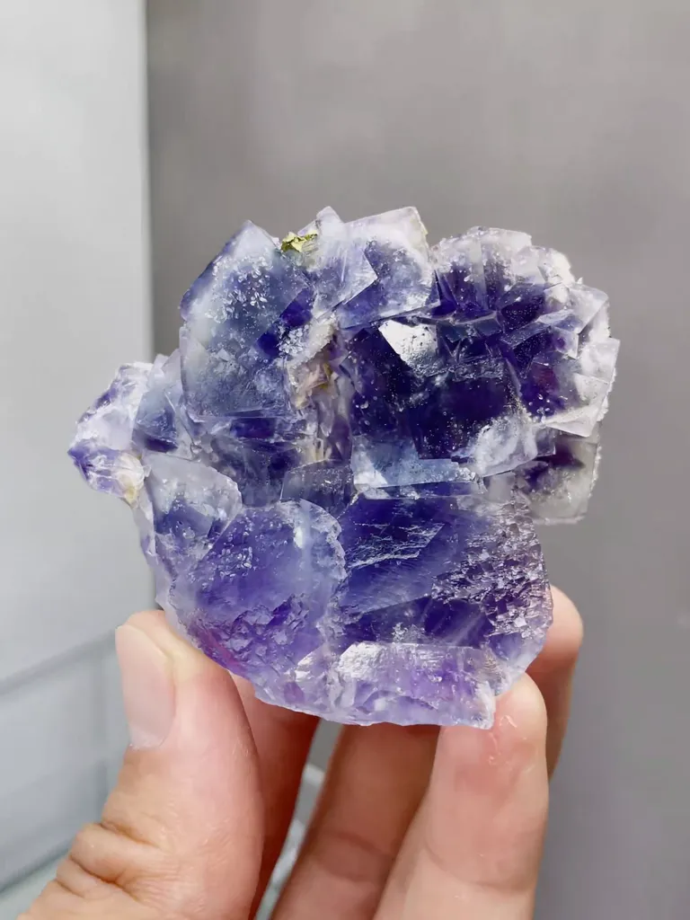 Natural Purple Cubic Fluorite comes from Yaogangxian,Hunan 65*45*55MM - image 2