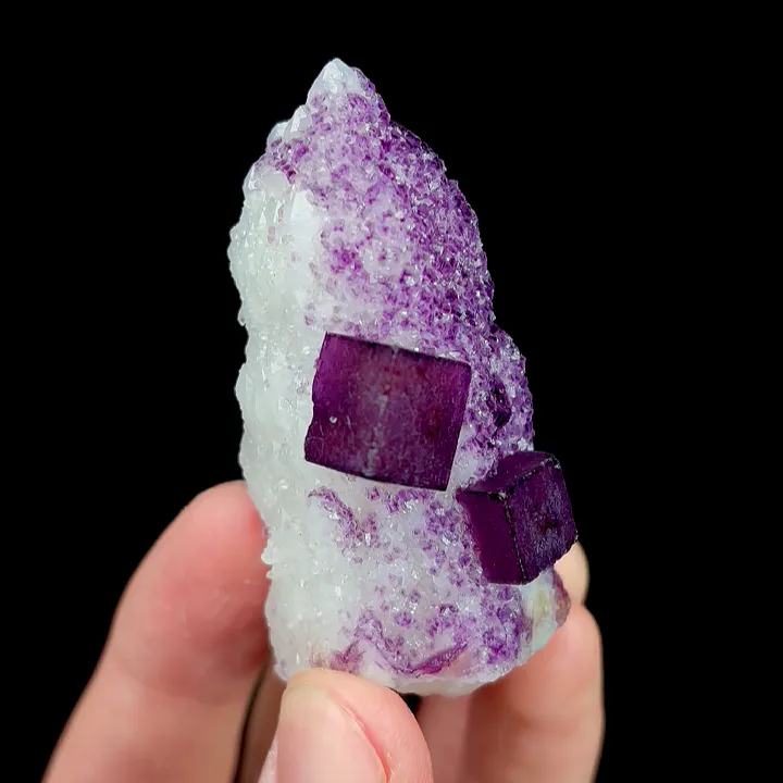 Natural Purple Cubic Fluorite, Mineral Specimen: Inner Mongolia,China (25*60*30MM) - image 2