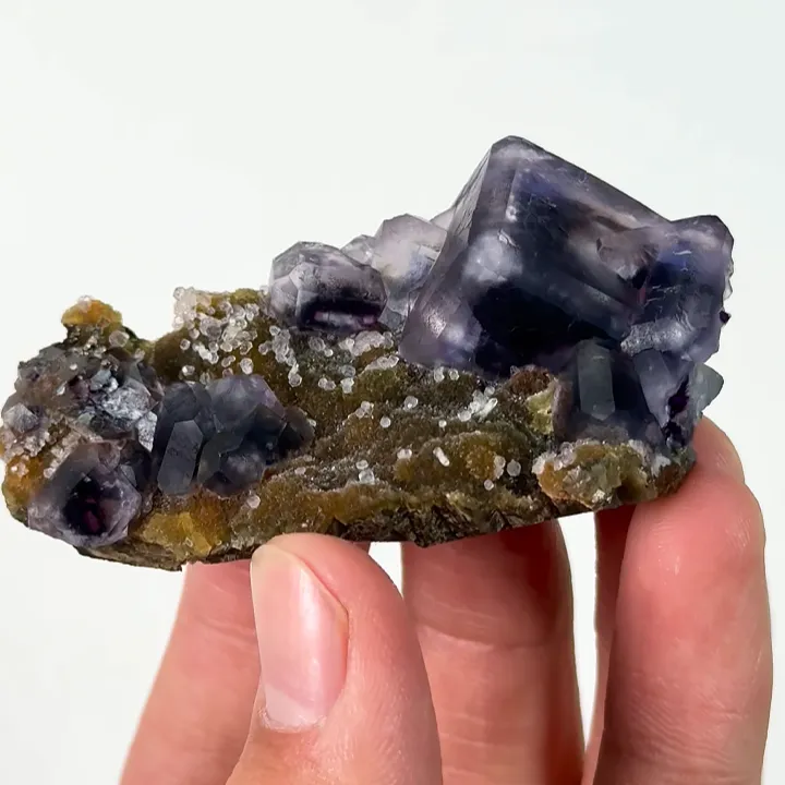 Natural Purple Cubic Fluorite, Mineral Specimen: Inner Mongolia,China (65*35*20MM) - image 2