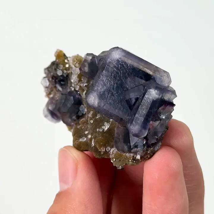 Natural Purple Cubic Fluorite, Mineral Specimen: Inner Mongolia,China (65*35*20MM) - image 3