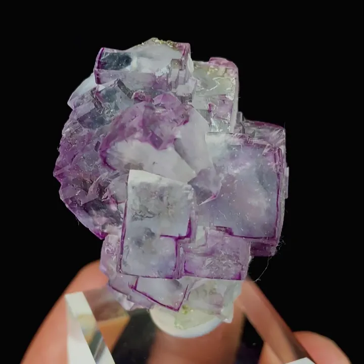 Natural Purple Cubic Fluorite, Mineral Specimen: Yaogangxian,Hunan (30*30*25MM) - image 4